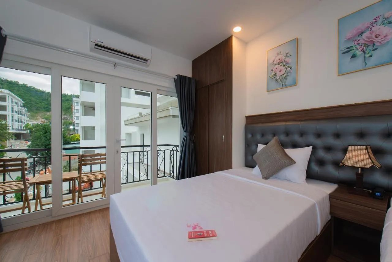 Marilla Hotel Να Τρανγκ
